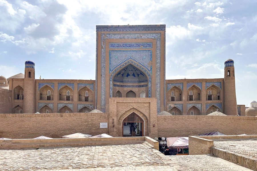 Allakuli Khan Madrasah, Khiva