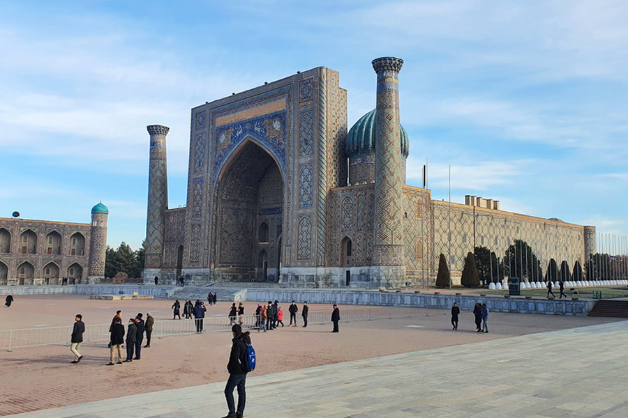 Sher-Dor Madrasah, Samarkand