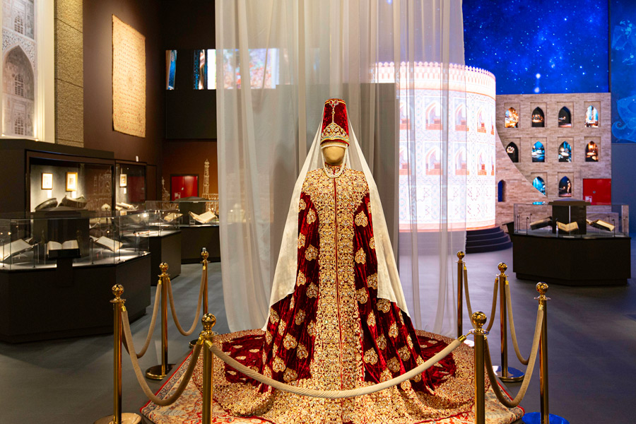 Dress of Bibi Khanum, Islamic Civilization Center, Tashkent Dress of Bibi Khanum, Islamic Civilization Center, Tashkent
