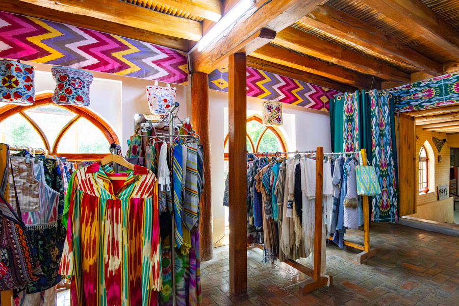 Yodgorlik Silk Factory, Margilan Yodgorlik Silk Factory, Margilan